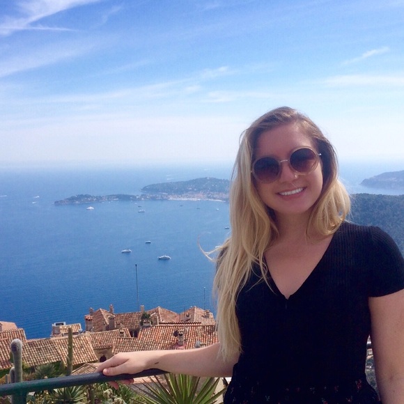 Follow me on Instagram! @cloudninety.four - Picture 2 of 6